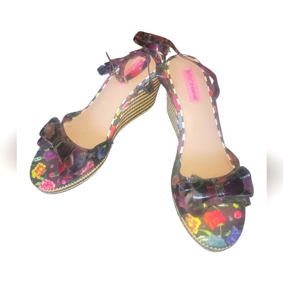 Betsey Johnson Shoes - Betsy Johnson Elektra Floral Wedge Espadrille BowWomen's  Sandals Sz 9
